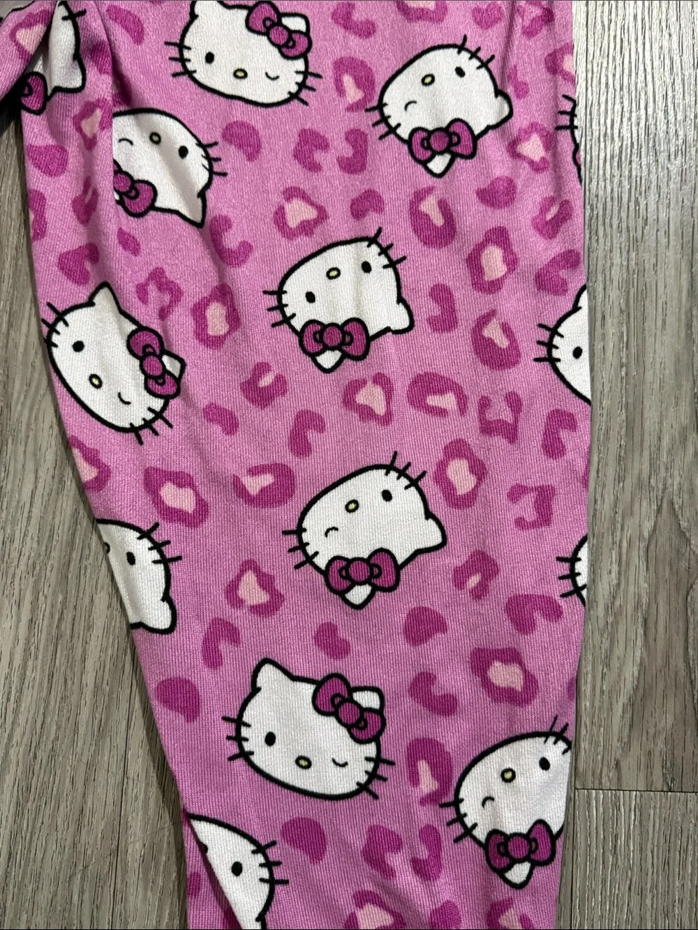 Hello Kitty Pink Allover Print Fleece Pajama Pants Sz M 8-10